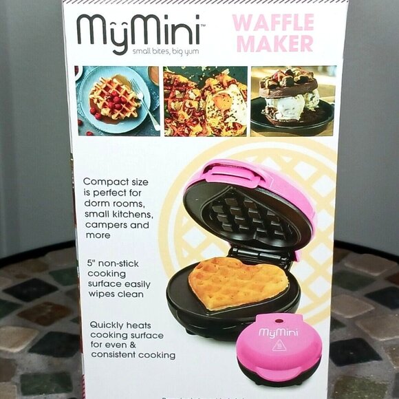 Compact Waffle Maker Heart Shaped MyMini Nostalgia Small Space Non Stick Surface - Picture 2 of 11